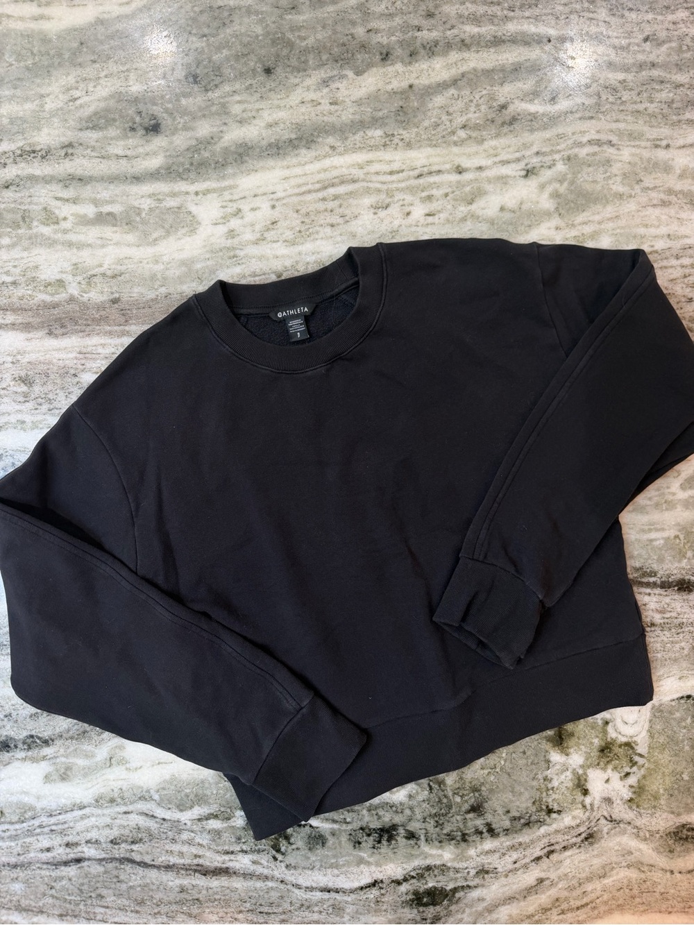 Athleta Women's Black Crewneck Sweatshirt
